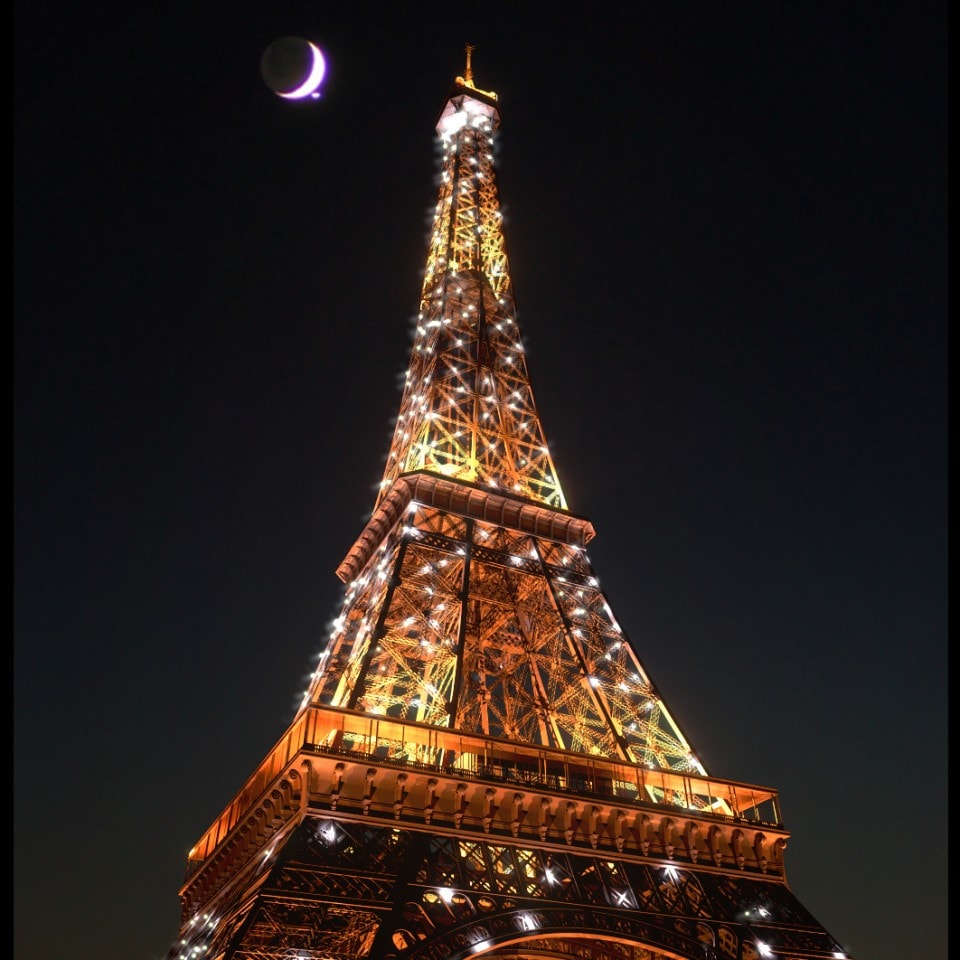 eiffel tower night render